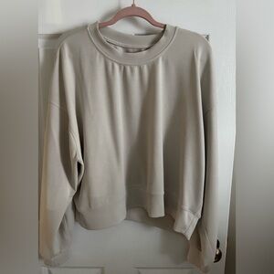 Soft stream perfectly cropped crew, soft and silky!